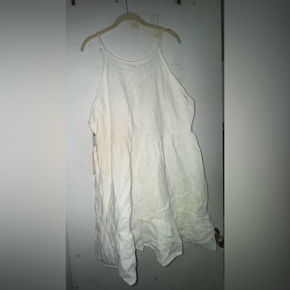 Sunday Best- White Veruca Dress - Picture 4 of 6